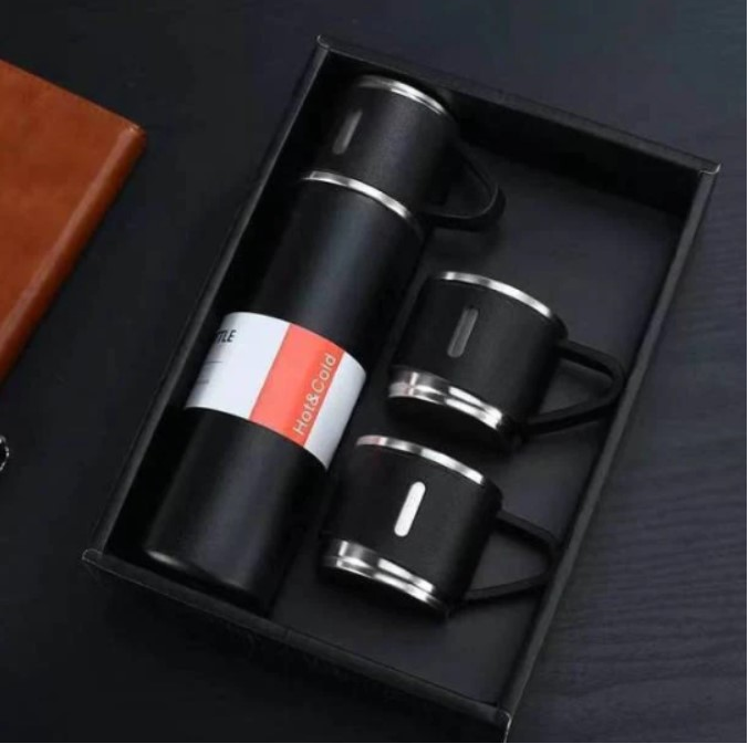 Black travel mug set with a in a box